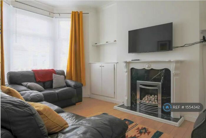 3 Bedroom Terraced House To Rent In Aldsworth Road, Cardiff, CF5