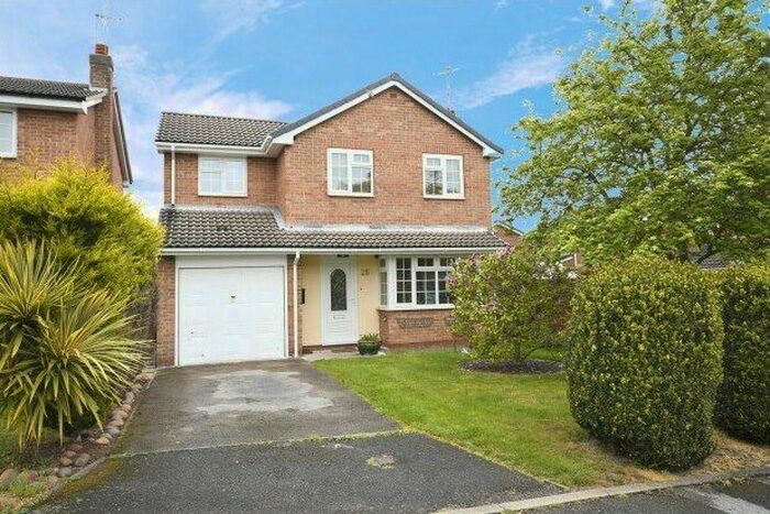 4 Bedroom Property To Rent In Goldfinch Close, Mansfield, NG18