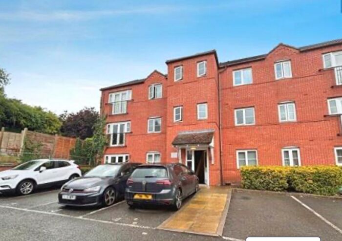 2 Bedroom Flat To Rent In Flat Royal Oak Grange, Nuneaton Road, Bedworth, CV12