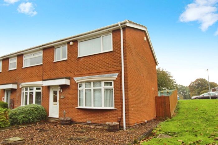 3 Bedroom End Of Terrace House For Sale In Leasyde Walk, Whickham, Newcastle Upon Tyne, NE16