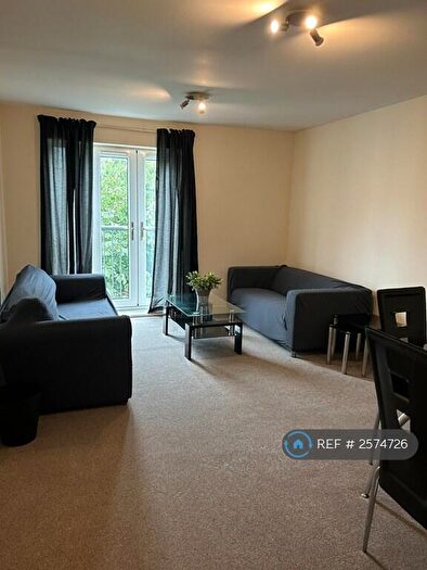2 Bedroom Flat To Rent In Jacob House, Portsmouth, PO1