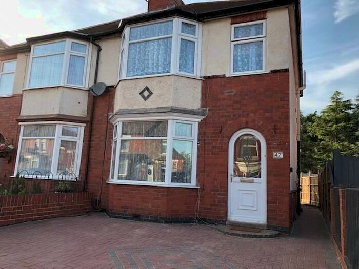 3 Bedroom House To Rent In Heath End Road, CV10