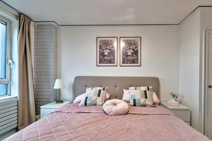 2 Bedroom Apartment To Rent In Greville Road, London, NW6