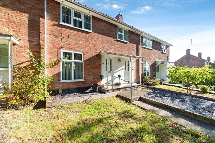 2 Bedroom Terraced House For Sale In The Vineyard, Welwyn Garden City, AL8