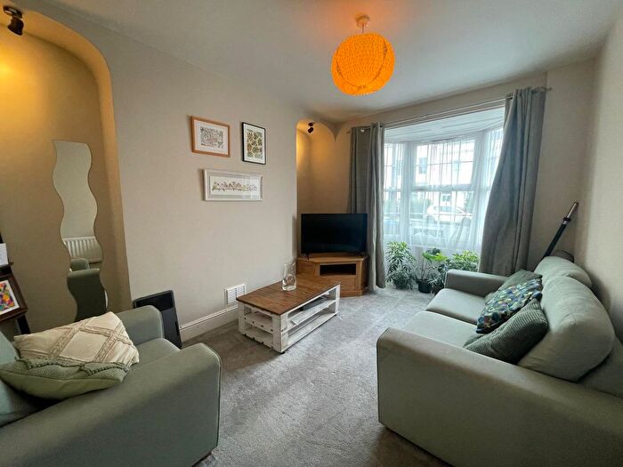 2 Bedroom Property To Rent In Clarendon Street, Leamington Spa, CV32