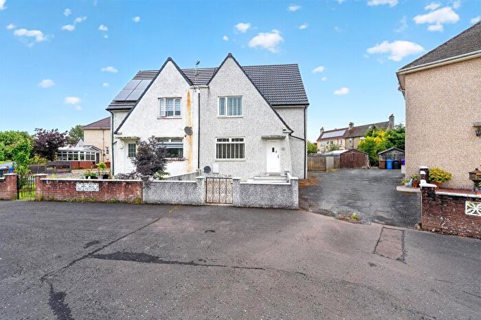 3 Bedroom Semi-Detached House For Sale In Waterside Road, Kilwinning, KA13