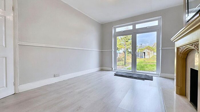 3 Bedroom Terraced House To Rent In Lodge Causeway, Fishponds, Bristol, BS16