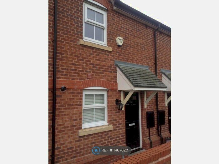 2 Bedroom Semi-Detached House To Rent In Collingwood Close, Hazel Grove, Stockport, SK7