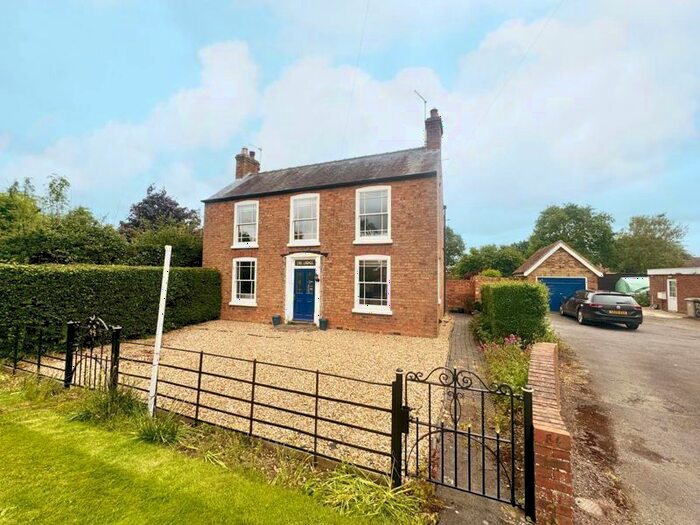 4 Bedroom Detached House For Sale In Tinkle Street, Grimoldby, Louth, LN11