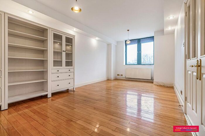 2 Bedroom Flat To Rent In Shoot Up Hill, London, NW2