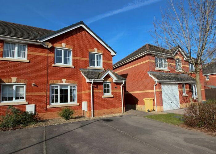 3 Bedroom Semi-Detached House To Rent In Jordan Close, Monmouth, NP25