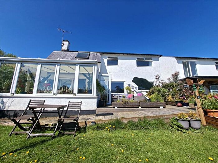 5 Bedroom Detached House For Sale In Coed Y Castell, Bangor, Gwynedd, LL57