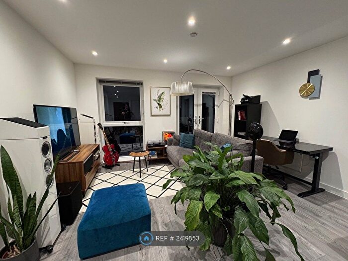 2 Bedroom Flat To Rent In Block B Alexandra Park, Leeds, LS4