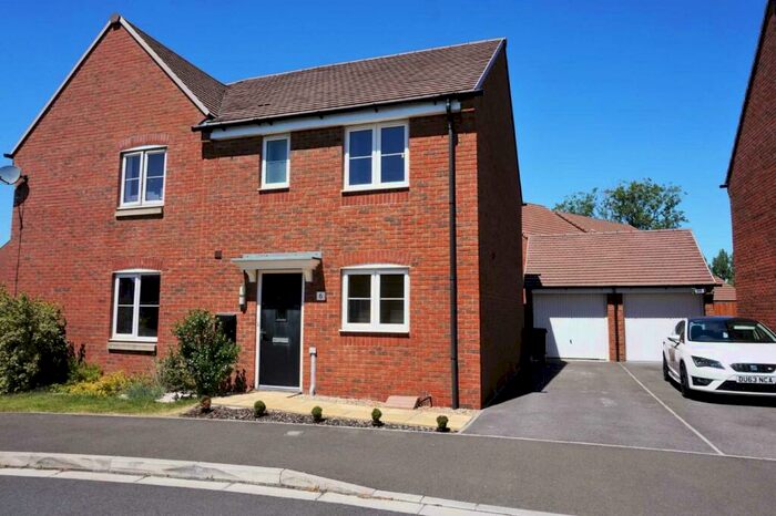3 Bedroom Semi-Detached House To Rent In Blackburn Way, West Wick, BS24