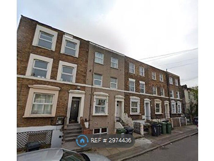 3 Bedroom Flat To Rent In Alpha Road, London, SE14