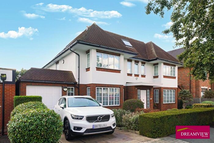 6 Bedroom Detached House For Sale In Cranbourne Gardens, London, NW11