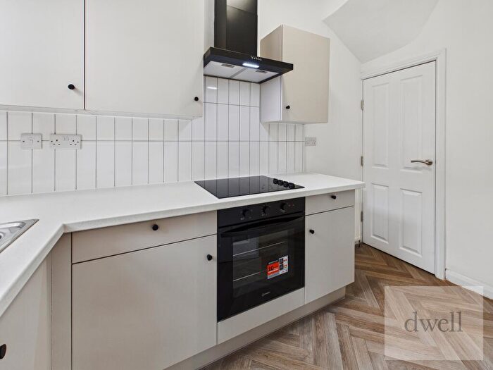 2 Bedroom Terraced House To Rent In Paisley Road, Armley, LS12