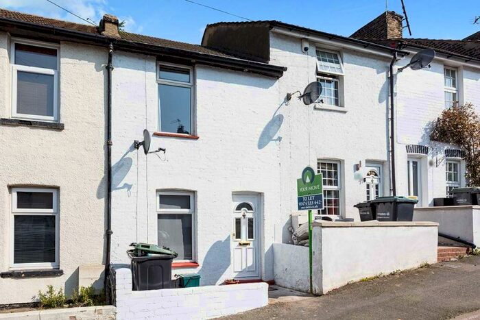 2 Bedroom House To Rent In Hamerton Road, Northfleet, Gravesend, Kent, DA11