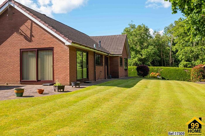 3 Bedroom Bungalow For Sale In Grosvenor Avenue, Stoke-On-Trent., Staffordshire., ST7