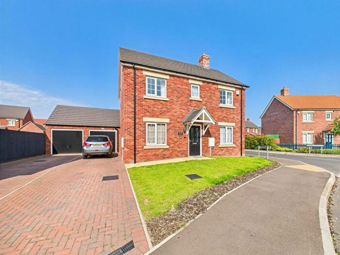 3 Bedroom Detached House For Sale In Tuplin Road, Mablethorpe, LN12