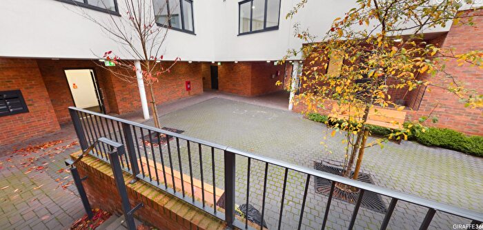 2 Bedroom Apartment To Rent In Carver Street, Birmingham, B1