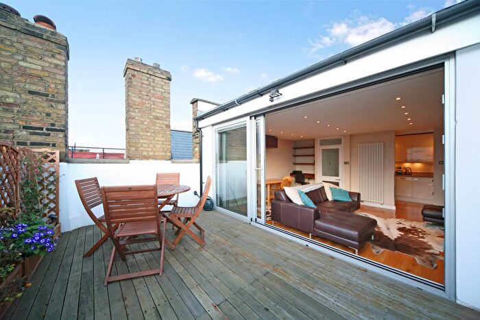 1 Bedroom Flat To Rent In Earls Court Square, Earls Court, SW5