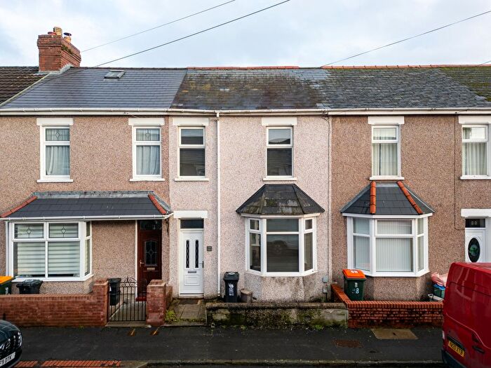 2 Bedroom Terraced House For Sale In Stockton Road, Newport, NP19