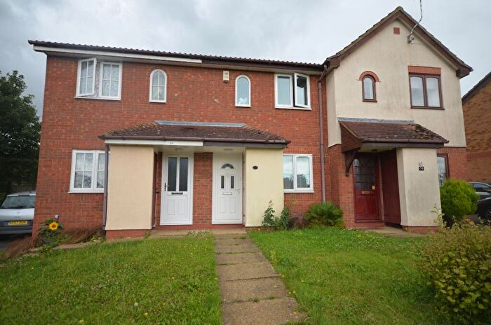 2 Bedroom Terraced House To Rent In Inwood Close, Oakley Vale, Corby, NN18