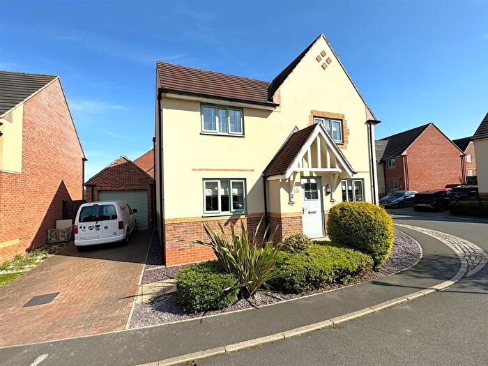 4 Bedroom Detached House For Sale In Osprey Drive, Corby, NN17