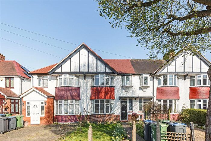 3 Bedroom Terraced House For Sale In Dickerage Road, KT1