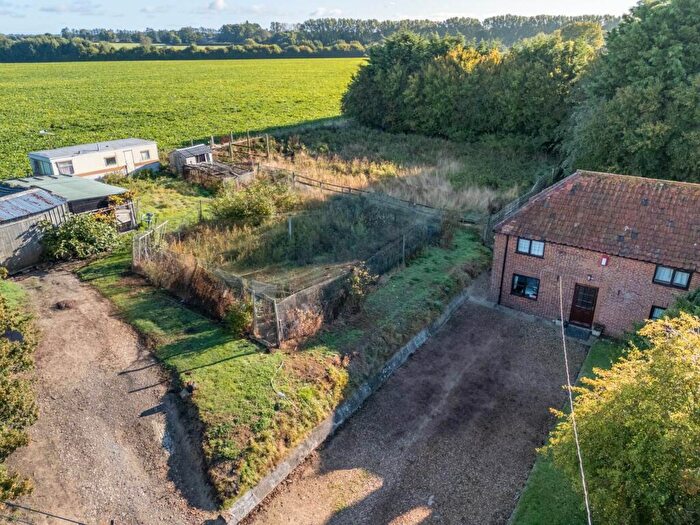3 Bedroom End Of Terrace House For Sale In Three Bedroom Cottage In Wickmere With Adjoining . Acre Plot Offering Fantastic Development Potential., NR11