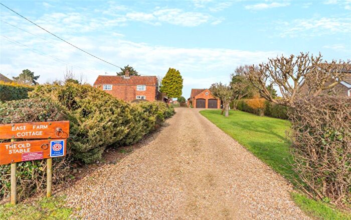 4 Bedroom Detached House For Sale In East Farm Cottage, Lowthorpe, Southrey, Lincoln, LN3