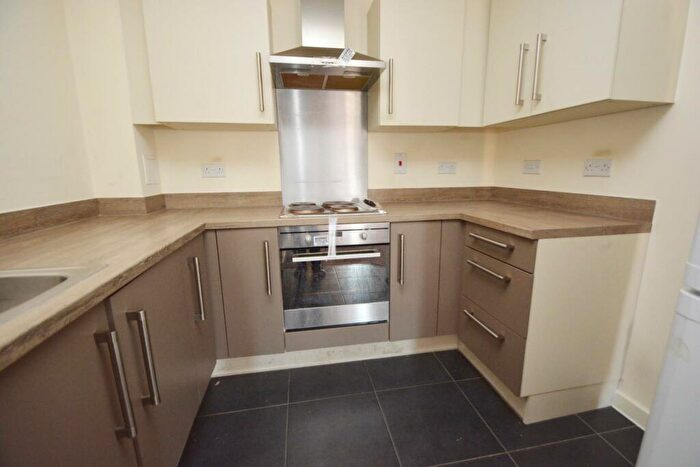 1 Bedroom Flat For Sale In Clearview Court, Corbins Lane, Harrow, HA2