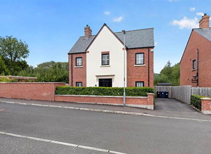 3 Bedroom Detached House For Sale In Finaghy Park Gardens, Belfast, BT10