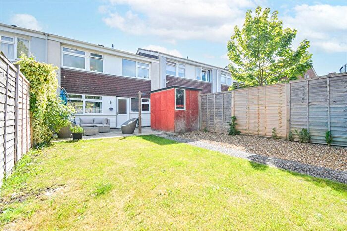 3 Bedroom Terraced House For Sale In Burtons Hill, Kintbury, Hungerford, Berkshire, RG17