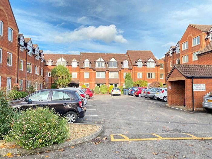 1 Bedroom Retirement Property For Sale In Station Road, Warminster, BA12
