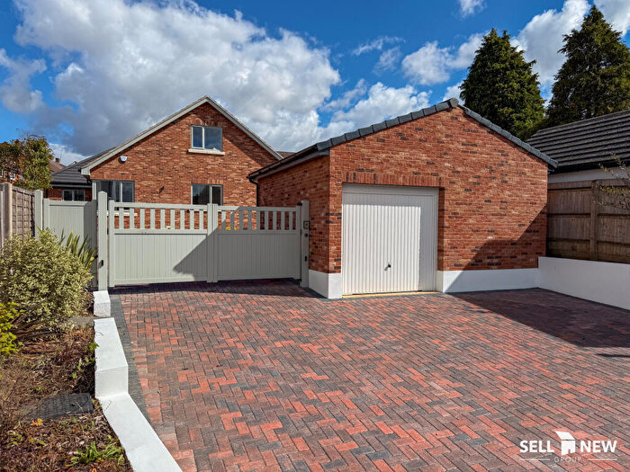 5 Bedroom Detached Bungalow For Sale In A Belswains Lane, Hemel Hempstead, Hertfordshire, HP3