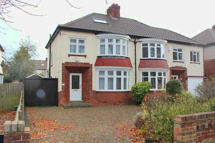 3 Bedroom Semi-Detached House To Rent In Carmel Road North, Darlington DL3