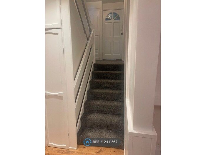 4 Bedroom End Of Terrace House To Rent In Little Oxcroft, Basildon, SS15