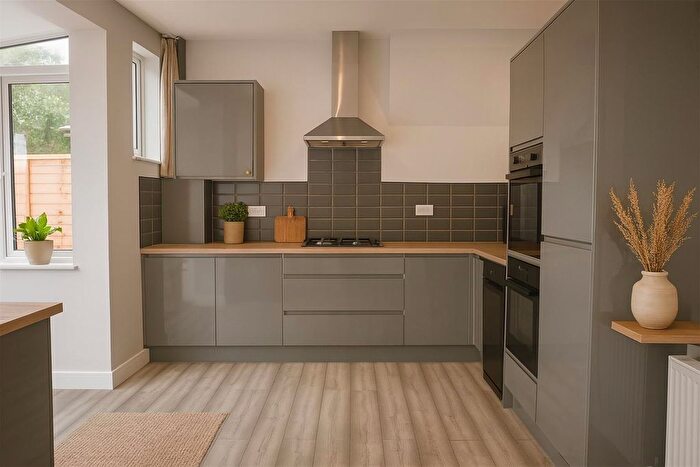 3 Bedroom Property To Rent In Broad Avenue, Leicester, LE5