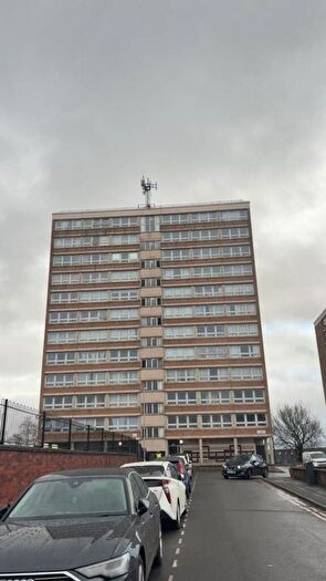 2 Bedroom Flat For Sale In Hordley Street, Northwood, Stoke-On-Trent, ST1