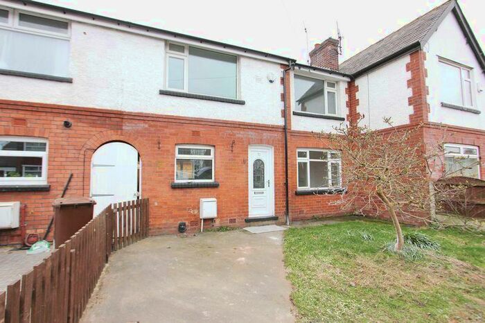 3 Bedroom Semi-Detached House To Rent In Highfield Road, Prestwich, M25