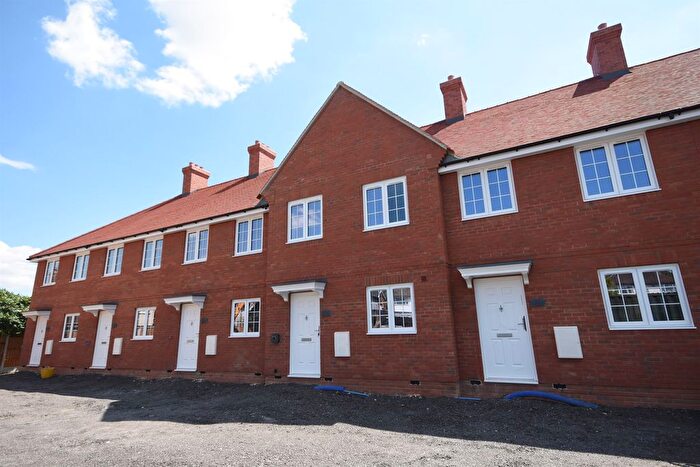 2 Bedroom End Of Terrace House For Sale In Peverel Place, Hatfield Peverel, Chelmsford, CM3
