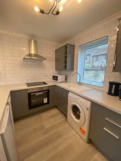 1 Bedroom Flat To Rent In Hillcoat Place, Edinburgh, EH15