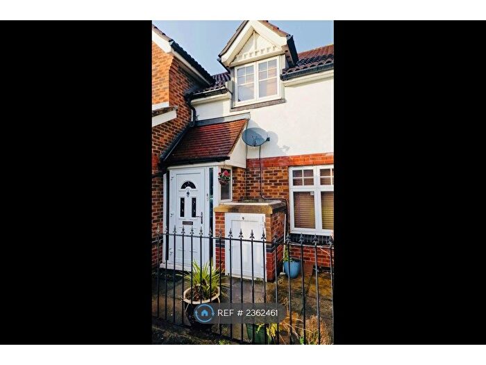 2 Bedroom Terraced House To Rent In Cheshire Close, London, E17