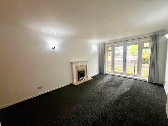 2 Bedroom Apartment To Rent In Kenilworth Road, Balsall Common, Coventry, CV7