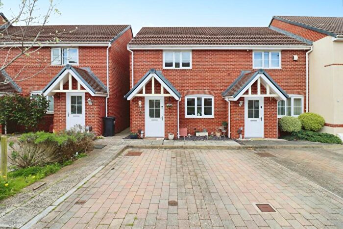 2 Bedroom End Of Terrace House For Sale In Buckthorn Court, Yate, Bristol, BS37