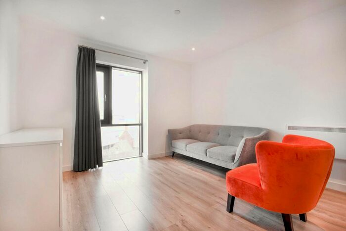 1 Bedroom Flat To Rent In The Lansdowne, Hagley Road, Birmingham, B16