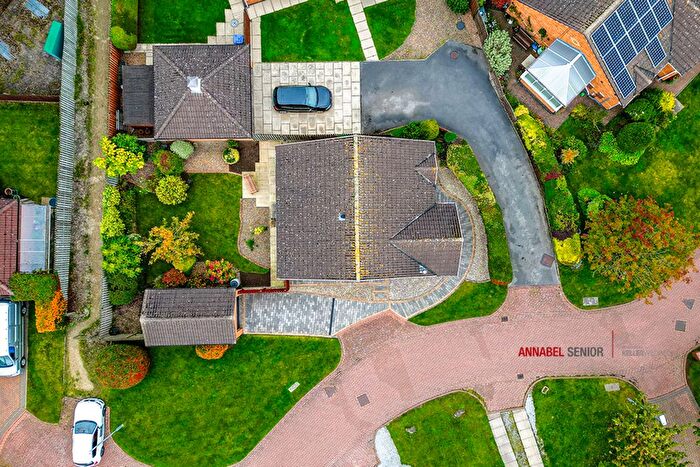 3 Bedroom Detached Bungalow For Sale In The Meadows, Brough, HU15