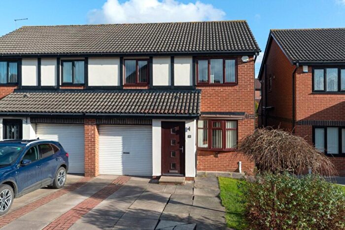 3 Bedroom Semi Detached House For Sale In Milsted Court, North Walbottle, Newcastle Upon Tyne, Tyne And Wear, NE15
